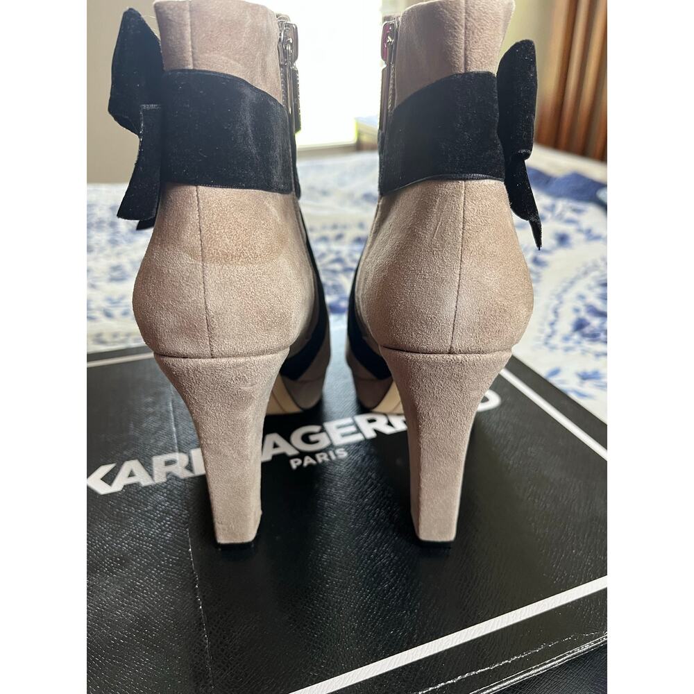 Karl Lagerfeld Paris | NWOT Size 7 Malia Bow Suede Taupe Bootie Platform - Picture 4 of 8